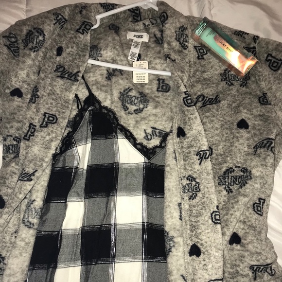 Victoria's Secret Other - Vs robes and sleep cami w/ sleep mask